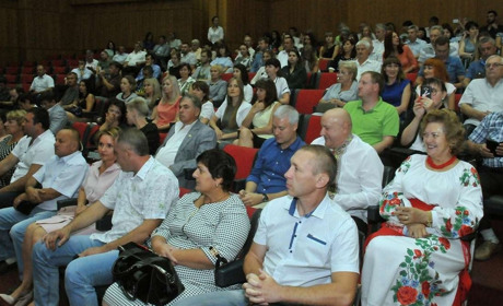 В Запорожье чествовали предпринимателей: кого наградили из мелитопольцев?