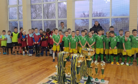 Відкритий кубок ДЮКФП з футзалу серед дітей у Звягелі: хто переміг