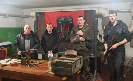 У Білопіллі проводять вишкіл для охочих навчитись основам тероборони