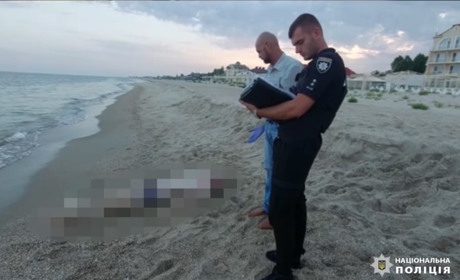 Під час купання в морі у Затоці загинув житель Житомирщини: у воді вибухнув невідомий предмет
