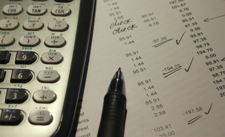 У Сватовому оштрафували депутатку міськради за дві незадекларовані квартири