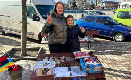 РЕБи, сітки, автомобілі, коти, собаки і лебеді: на що збирають гроші волонтери в Умані