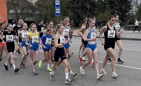 Юні спортсмени зі Старокостянтинова відзначилися на чемпіонаті України зі спортивної ходьби