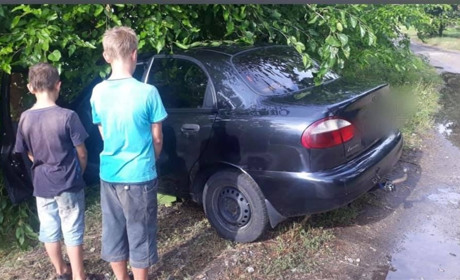 Угонщики-хлопчаки: в селі Демівщина Кагарлицького району вкрали автомобіль 