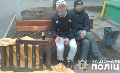 Крали майно Мелітопольської громади серед білого дня. Окрім поліцейських ніхто не побачив
