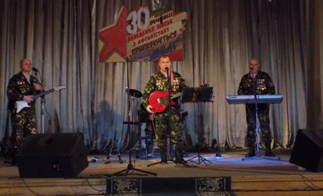 У Чорткові 6 лютого відбувся концерт тернопільського гурту «Долг»