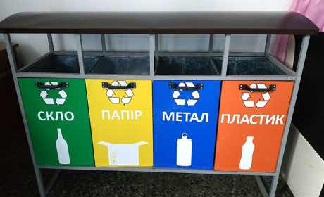 Что мешает приморцам начать сортировать мусор?