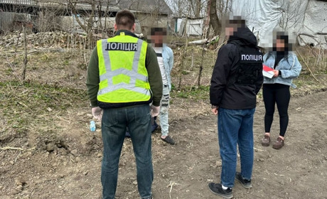 На Хмельниччині батько за 2 тисячі гривень хотів передати сина в трудове рабство