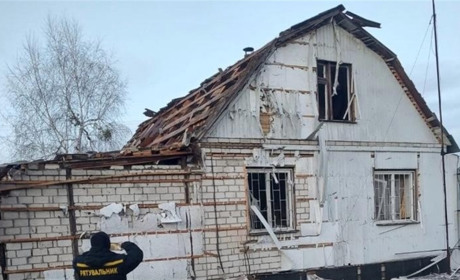 Через падіння уламків ворожих БПЛА пошкоджені приватні будинки на Житомирщині