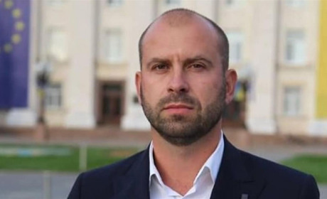 Колишнього херсонського чиновника викрили на хабарі: що відомо про Андрія Балоня