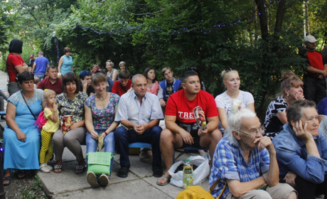 В Попасній відбувся кінопоказ фільму «Донбас»