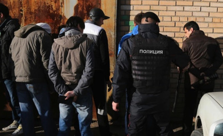 Окупанти заселяють мігрантів з Індії і Куби у покинуті будинки українців на Херсонщині і в Криму