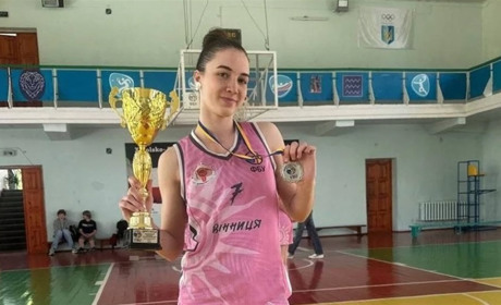 Барчанка у складі вінницької команди МСДЮСШОР здобула срібло чемпіонату України з баскетболу