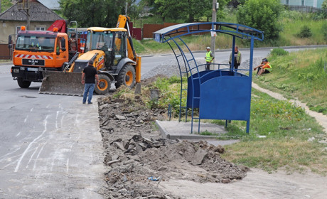 У Жмеринці стартував капітальний ремонт тротуару по вулиці Шевченка