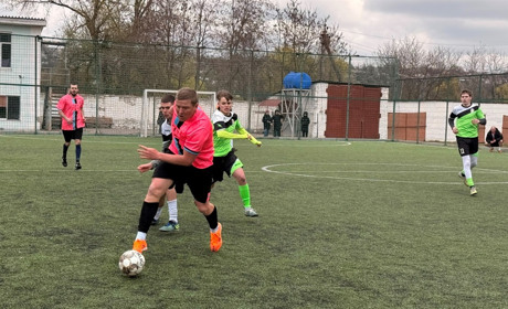 Весняно-літній футбольний сезон відкрито. У Первомайську розіграли Кубок відкриття сезону