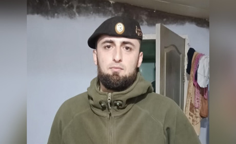 Судитимуть військового рф, який залякував і ґвалтував місцеву жительку під час окупації Херсонщини
