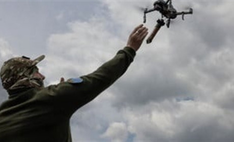 Українські нацгвардійці показали ефектну роботу дронів на Херсонщині (відео)