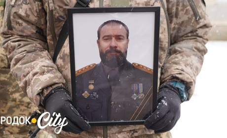 Городок прощався із воїном ССО Андрієм Бельським: захисник пішов у вічність після ротації