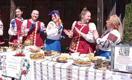 "Традиційна українська кухня": у Заповіднику "Переяслав" відбувся захід на підтримку армії ФОТО