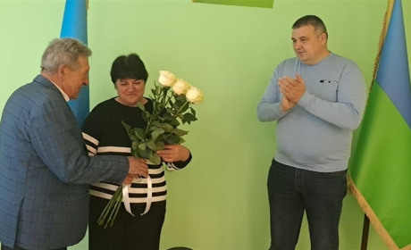Жительці села Жуків Улашанівської громади присвоєно почесне звання «Мати-героїня»