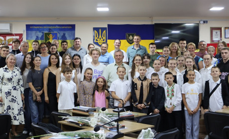 Нагородження спортивних зірок Южноукраїнська: визнання успіхів на шляху до нових висот. Фоторепортаж