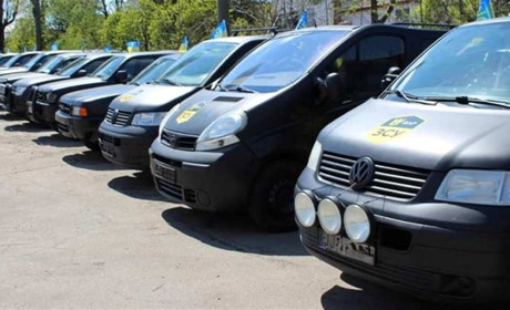 За Умань: аграрії з Черкащини передали захисникам майже 40 автомобілів