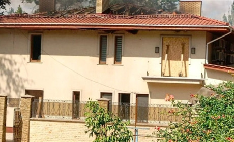 Атака дронів «не туди»: у Каховці горів будинок депутата Херсонської облради від «ОПЗЖ»