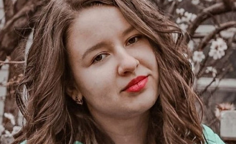 Вітаємо нашу колегу, скромну і розумецьку - Вікторію Горобець!