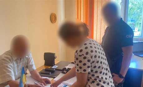 Буковинські поліцейські повідомили про підозру за привласнення понад півмільйона гривень
