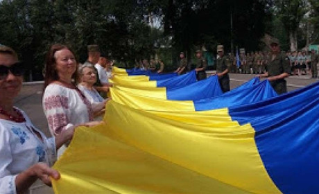 Синьо-жовтий чи жовто-блакитний: який прапор правильний