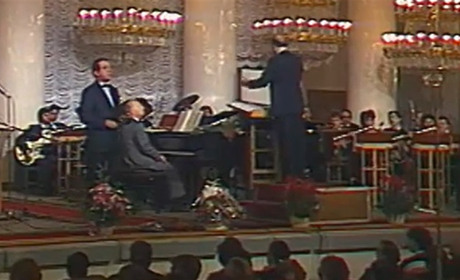 “Лейтенант в окно глядит”: позаминула пісня Йосипа Кобзона