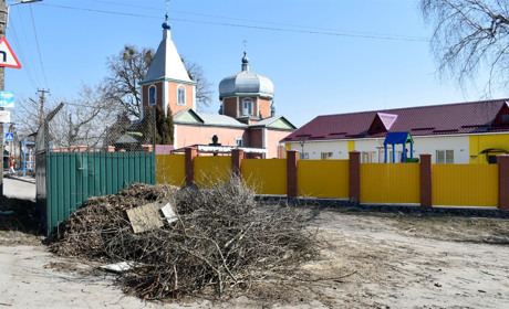 У Жмеринські громаді закликають самостійно оплачувати послуги з вивезення садово-огороднього сміття