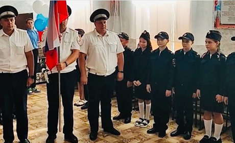 В окупованому Бердянському районі відкрили кадетський поліцейській клас