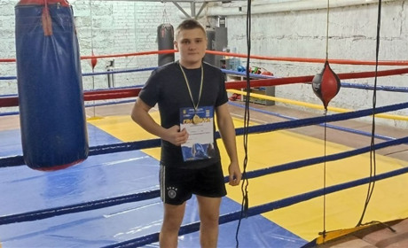 Юному вирівчанину Максиму Самотою присвоєно перший спортивний розряд із боксу