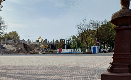 Окупаційна влада Волновахи “дозволила” школярам вивчати українську мову у позаурочний час