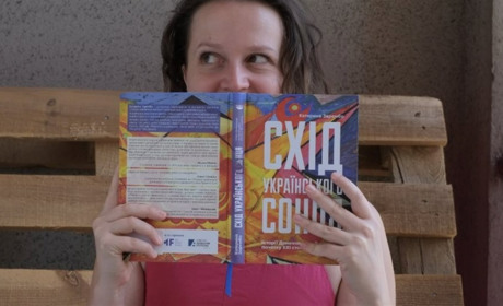 Маєте прочитані книги? Надішліть їх «Лелеці»: триває благодійний збір книг для «Книжкової країни»