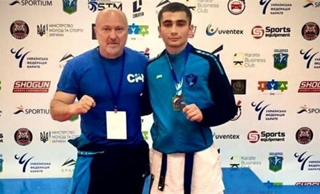 Новоградський каратист виграв срібло на чемпіонаті України