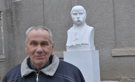 Шевченко й ангели скульптора з Чортківщини, найкращі шедеври котрого ще попереду