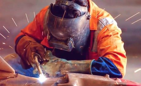 Трактористи, інженери, економісти: кого шукають роботодавці Білопільщини. Актуальний список вакансій