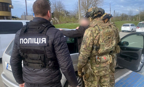 Пропонував "вирішення питань" з військовим обліком: судитимуть 46-річного жителя Нетішина