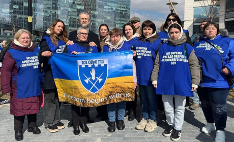 Жінки зниклих безвісти та полонених воїнів ЗСУ вийшли на акцію в Туреччині, серед них і переяславки