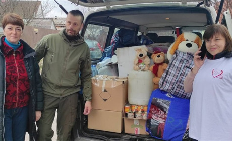 З любов’ю до свого народу: борівські волонтери допомагають землякам і постраждалим від окупації