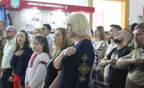 На память надеяться, но чаще напоминать: в музее вспоминали погибших в Иловайском котле