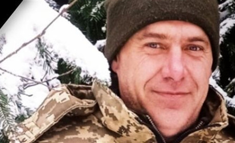 Загинув військовий з Кременеччини Тарас Коменярський
