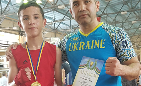 Покровський боксер знову став чемпіоном України