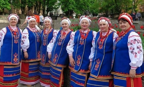 «Червона калина»: 35 років званню «Народний» і ціле життя на варті української пісні