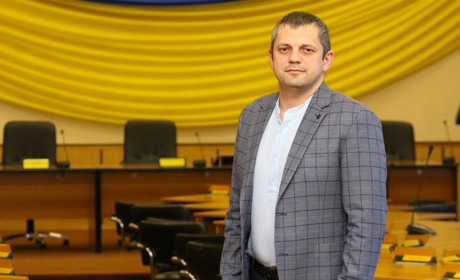 На посаду заступника генерального директора з персоналу Хмельницької АЕС призначили Володимира Гудзя