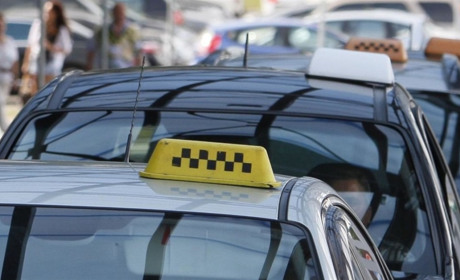 Водії таксі з 1 жовтня зобов’язані видавати касові чеки