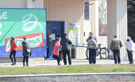 Про що говорять люди в чергах у Кагарлику