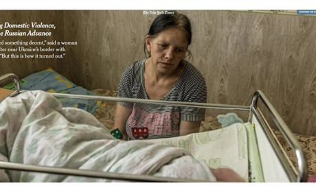 Втеча від домашнього насильства та російського наступу: про що пише NYT